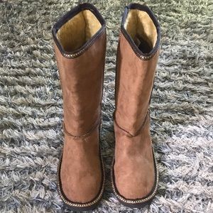 Cute Sketchers Boots